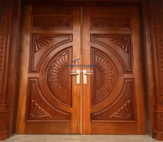 Cửa Gỗ Gõ Đỏ