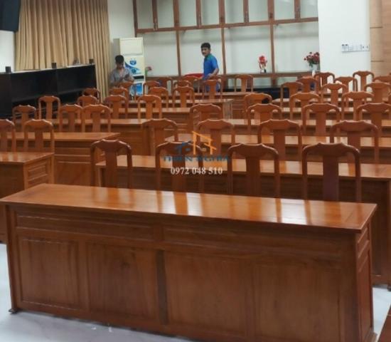 Bàn ghế hội nghị